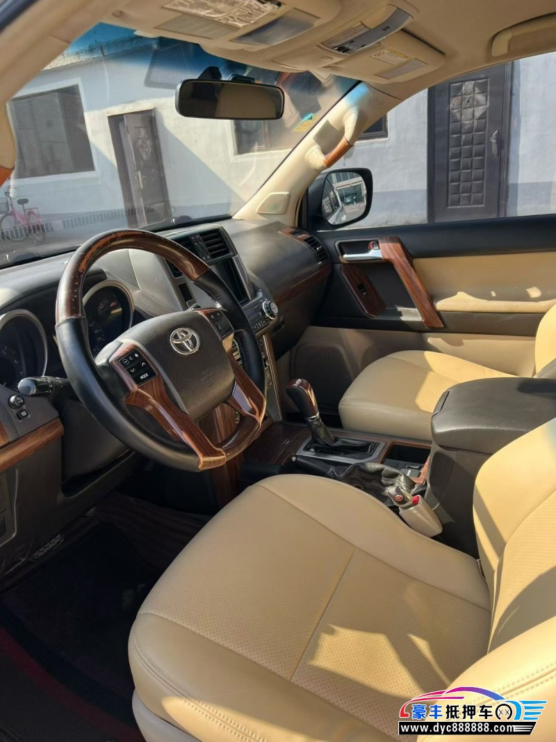 12年丰田普拉多（霸道）轿车抵押车出售