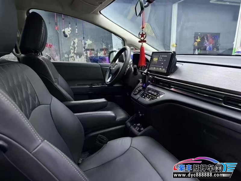 22年本田奥德赛轿车抵押车出售