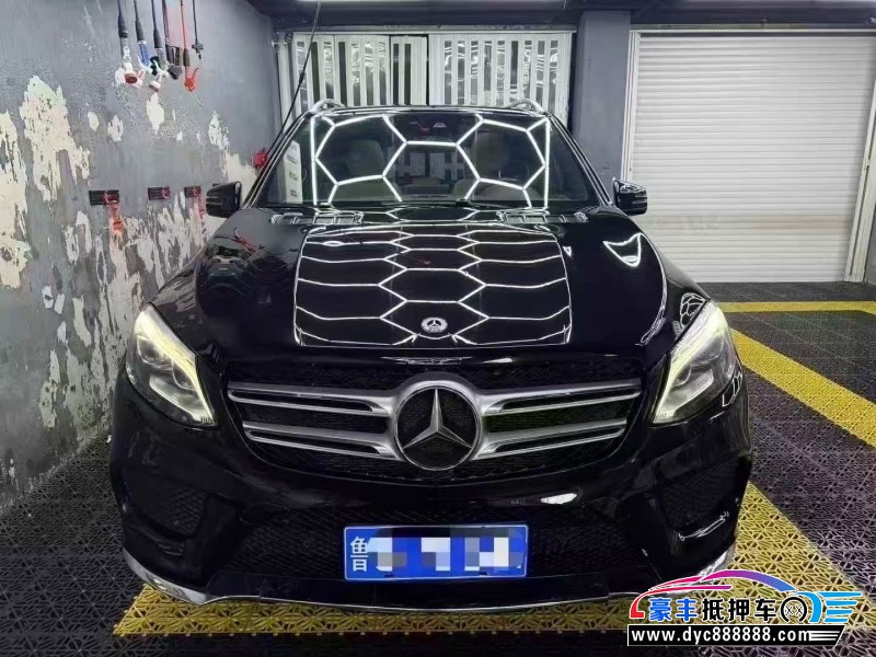 18年奔驰GLE轿车抵押车出售