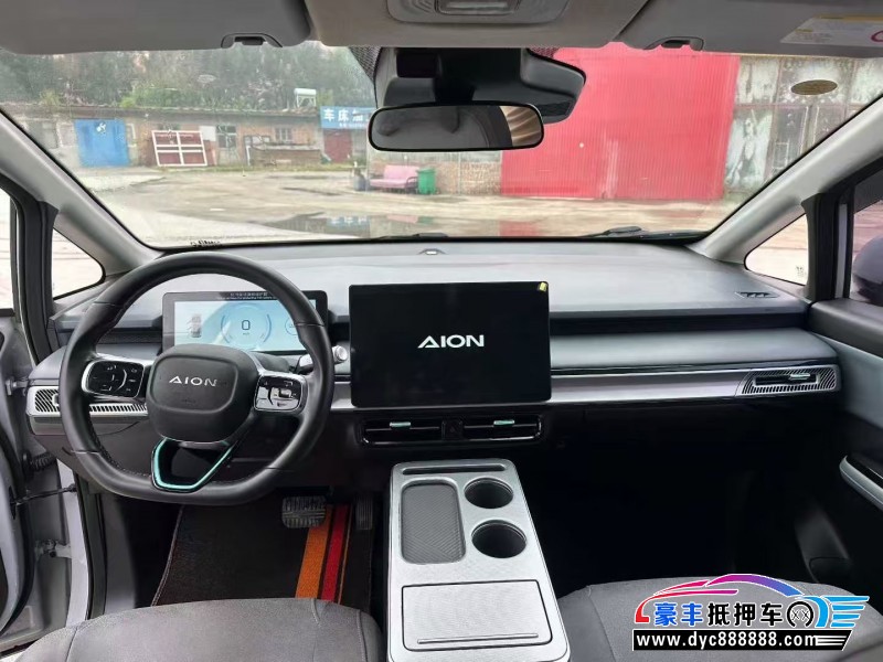 23年埃安Y70轿车抵押车出售