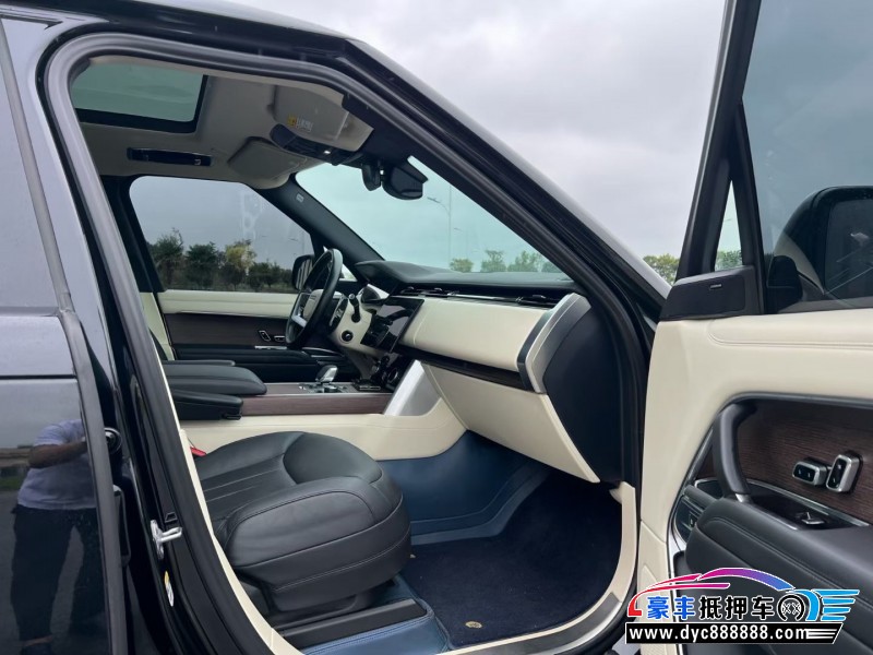 23年路虎揽胜轿车抵押车出售