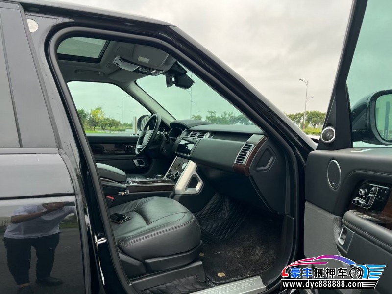 21年路虎揽胜行政轿车抵押车出售