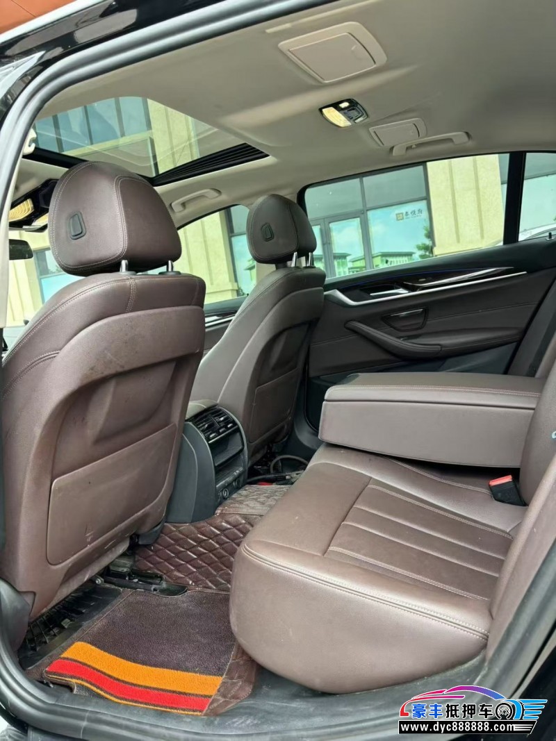 18年宝马5系轿车抵押车出售