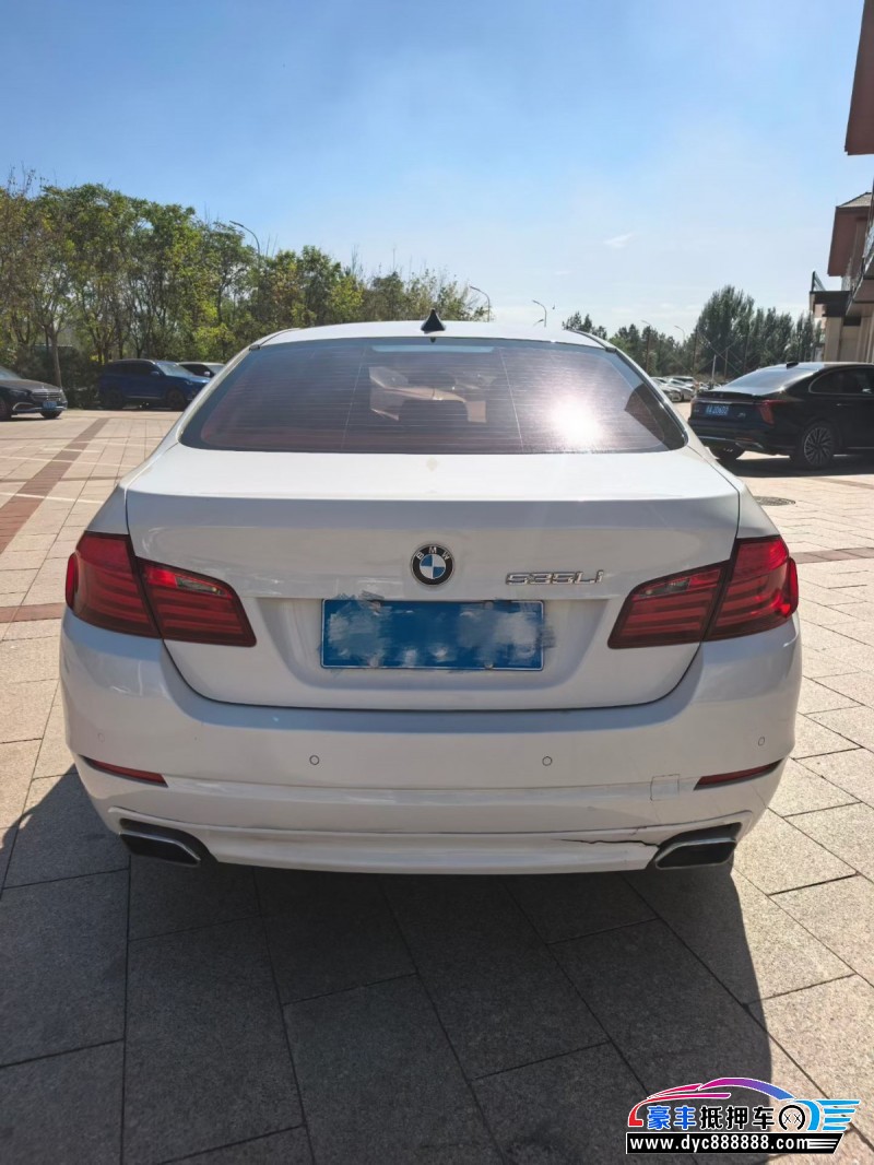 12年宝马5系轿车抵押车出售