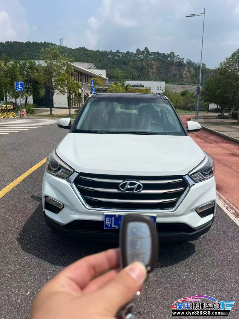 18年现代ix25轿车抵押车出售