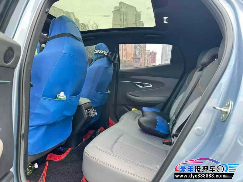 22年长安长安UNI轿车抵押车出售