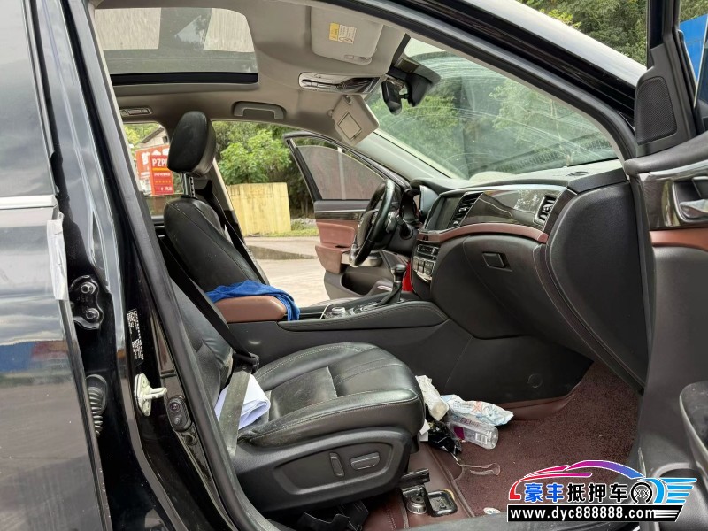 18年传祺GS8轿车抵押车出售