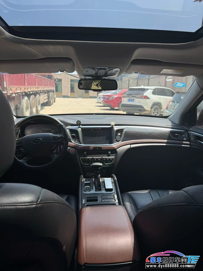 17年传祺GS8轿车抵押车出售