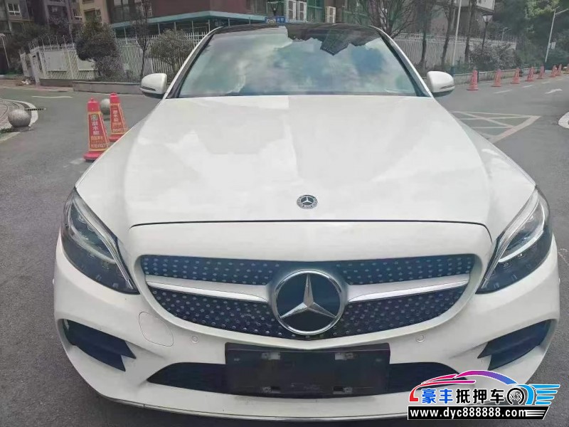 20年奔驰C轿车抵押车出售