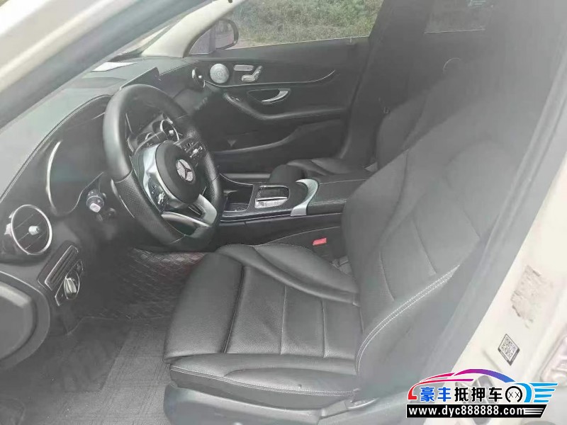 20年奔驰C轿车抵押车出售