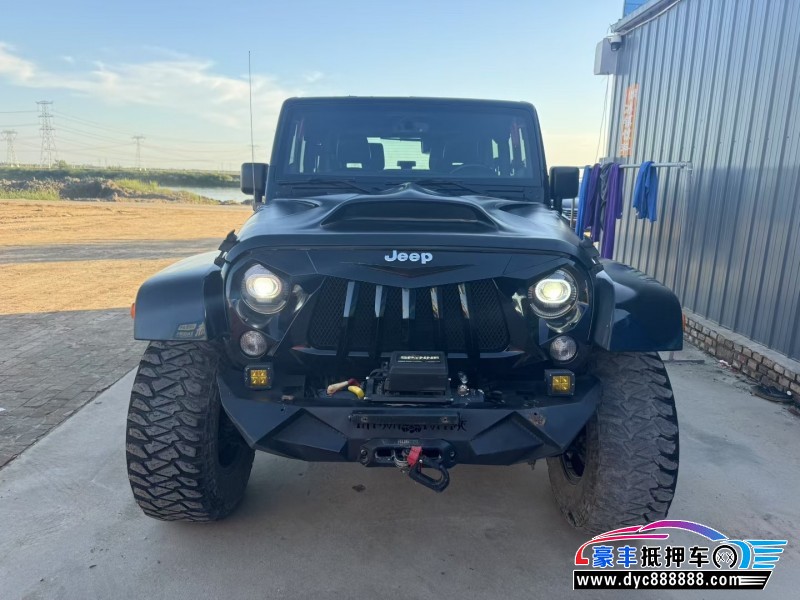 14年Jeep牧马人轿车抵押车出售