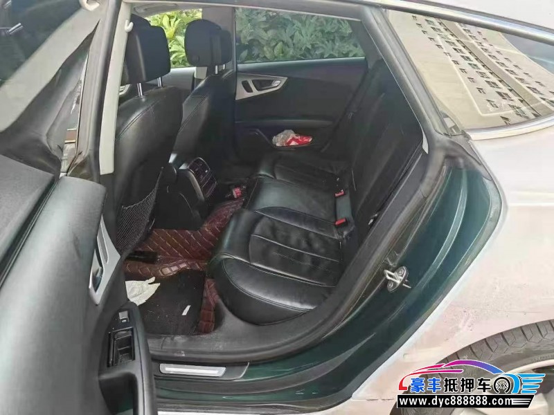 17年奥迪A7轿车抵押车出售