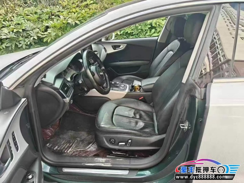 17年奥迪A7轿车抵押车出售