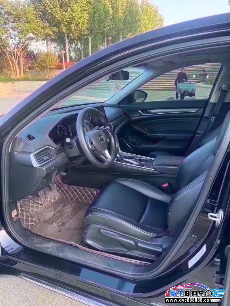 21年本田雅阁轿车抵押车出售