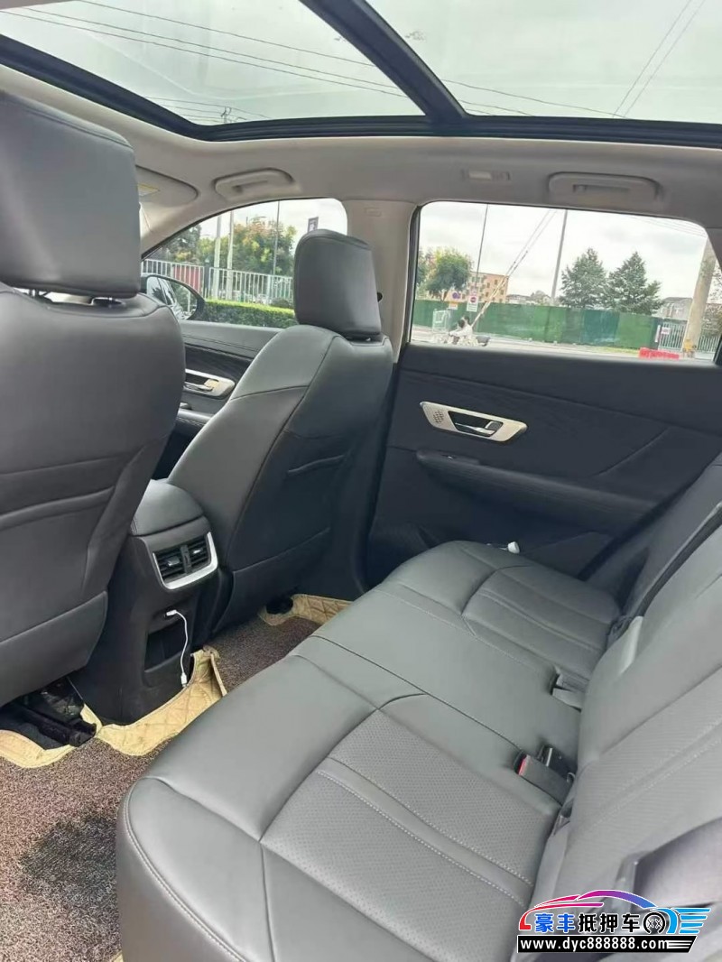 22年东风风神皓极轿车抵押车出售