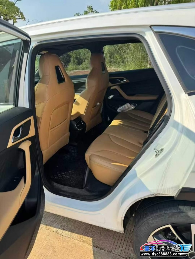 22年荣威RX5轿车抵押车出售