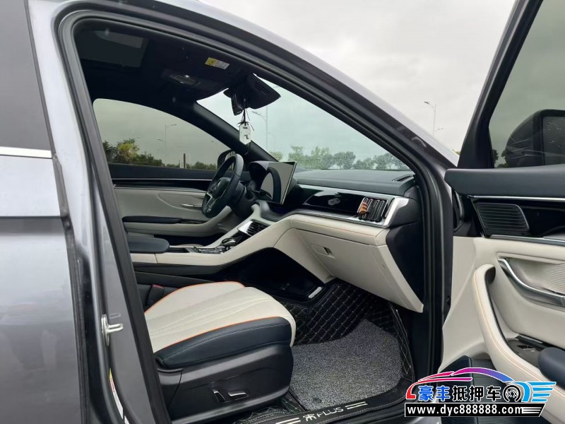 23年比亚迪宋轿车抵押车出售