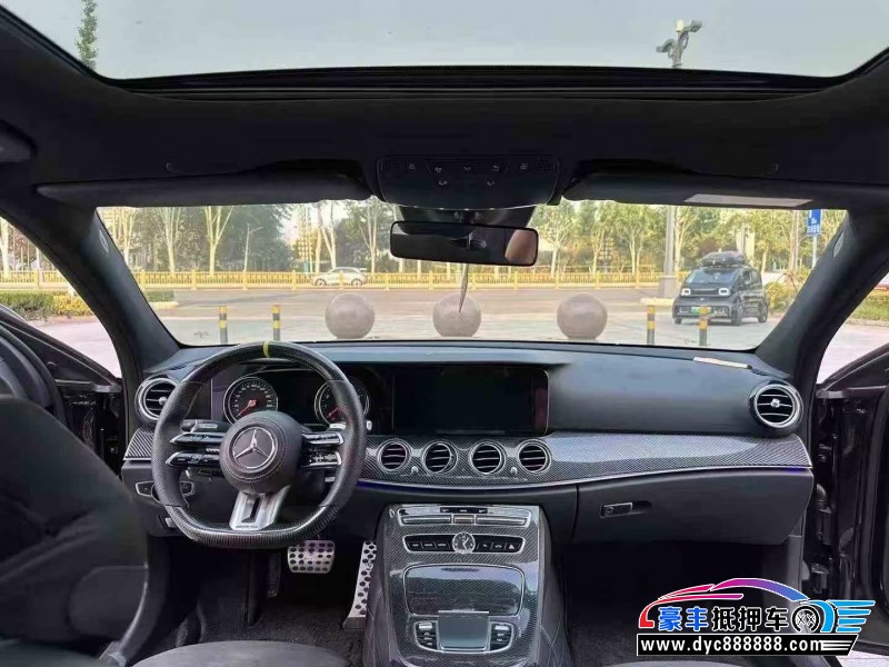 18年奔驰E轿车抵押车出售