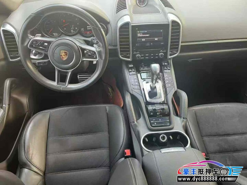18年保时捷卡宴轿车抵押车出售