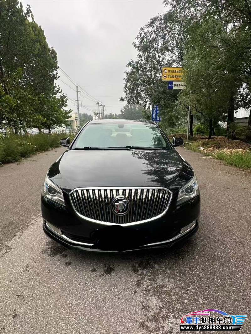 15年别克君越轿车抵押车出售