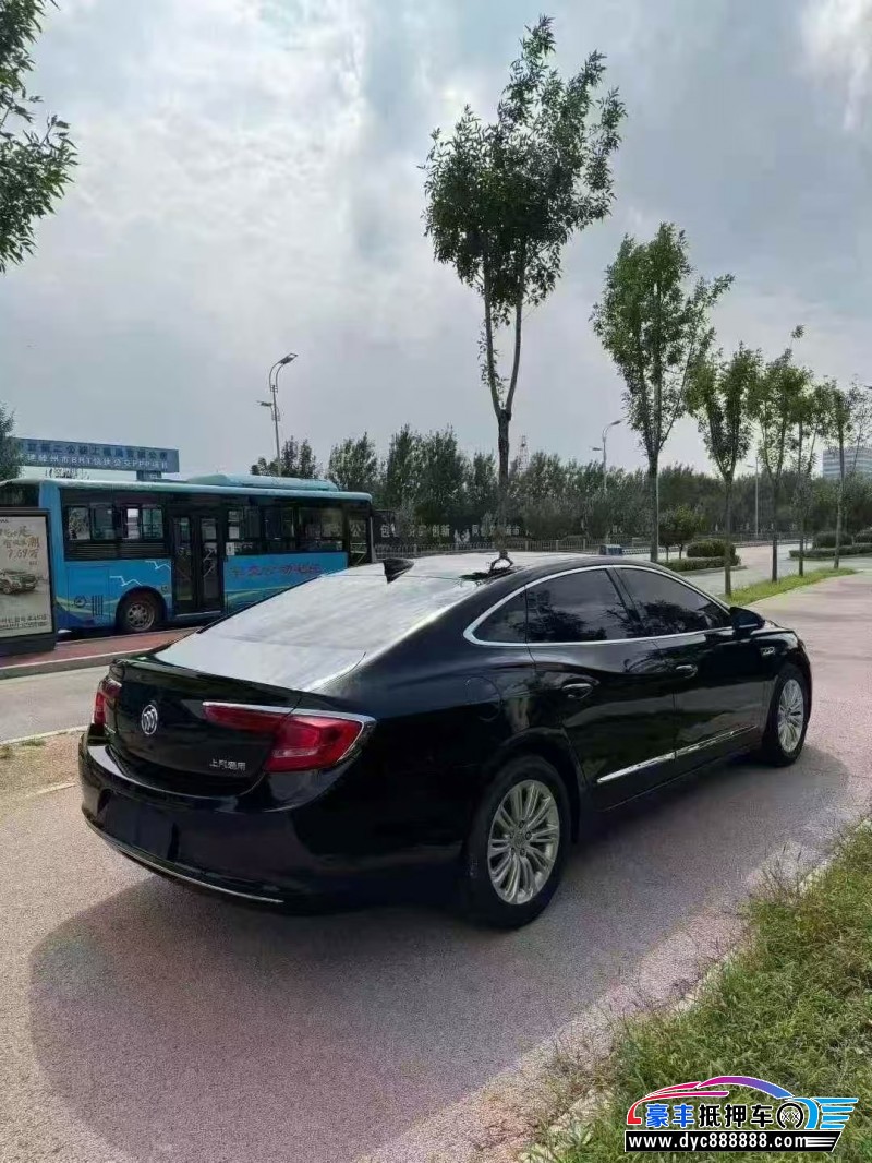 18年别克君越轿车抵押车出售