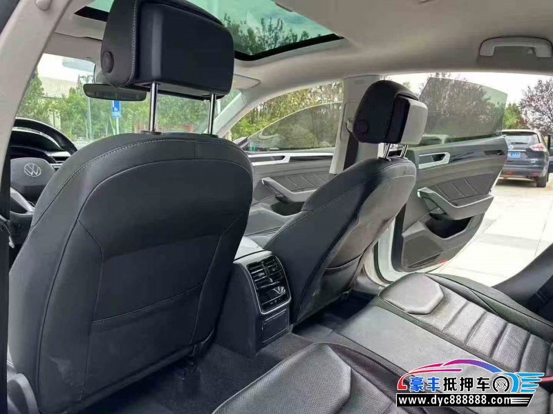 22年大众CC轿车抵押车出售