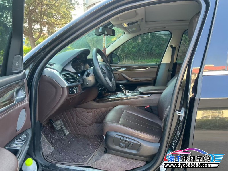 18年宝马X5轿车抵押车出售