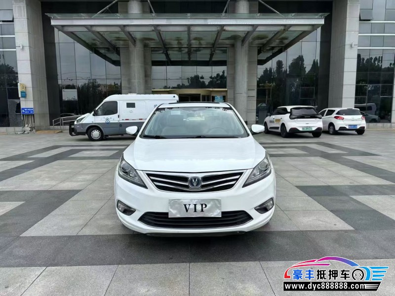 18年长安逸动轿车抵押车出售