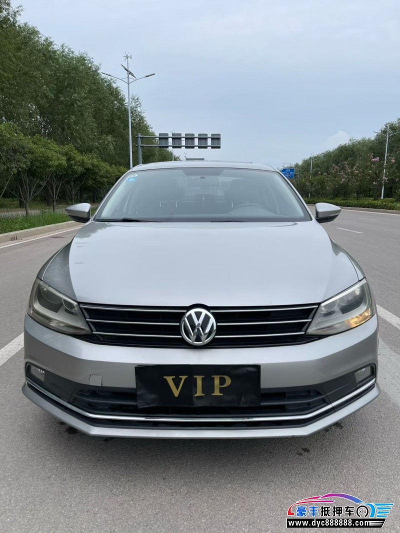 17年大众速腾轿车抵押车出售