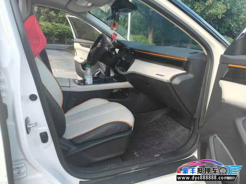 22年东风风神奕炫轿车抵押车出售