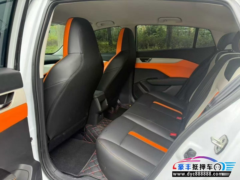 24年东风风神奕炫轿车抵押车出售