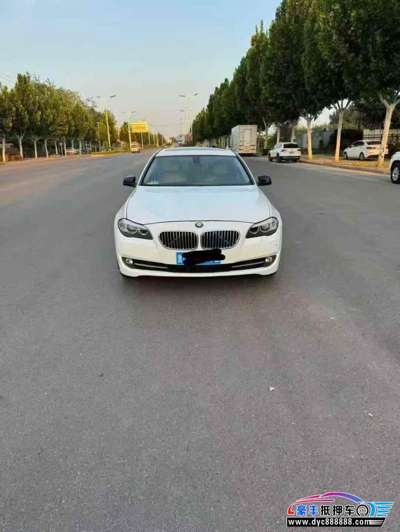 13年宝马5系轿车抵押车出售