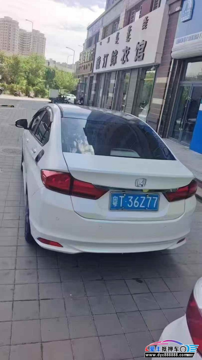 16年本田锋范轿车抵押车出售