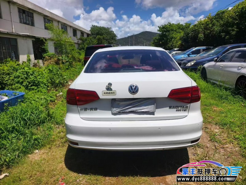 16年大众速腾轿车抵押车出售