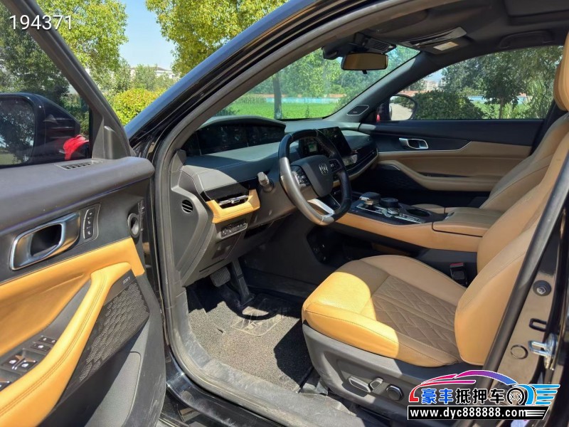 21年长安长安UNI轿车抵押车出售