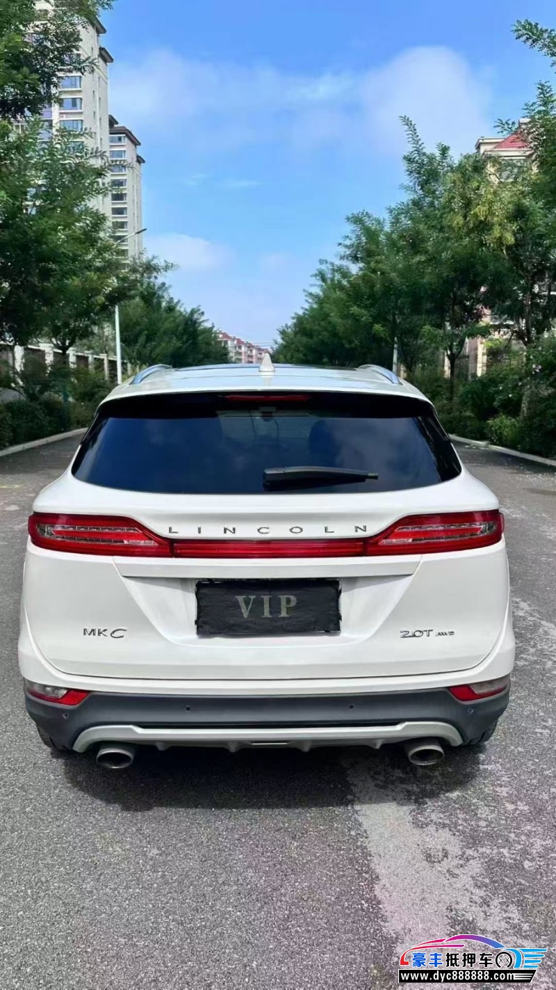 17年林肯MKC轿车抵押车出售