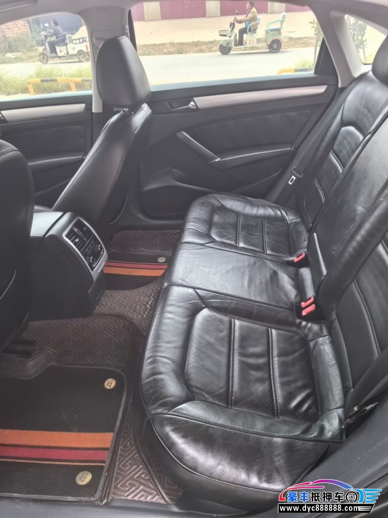 11年大众帕萨特轿车抵押车出售