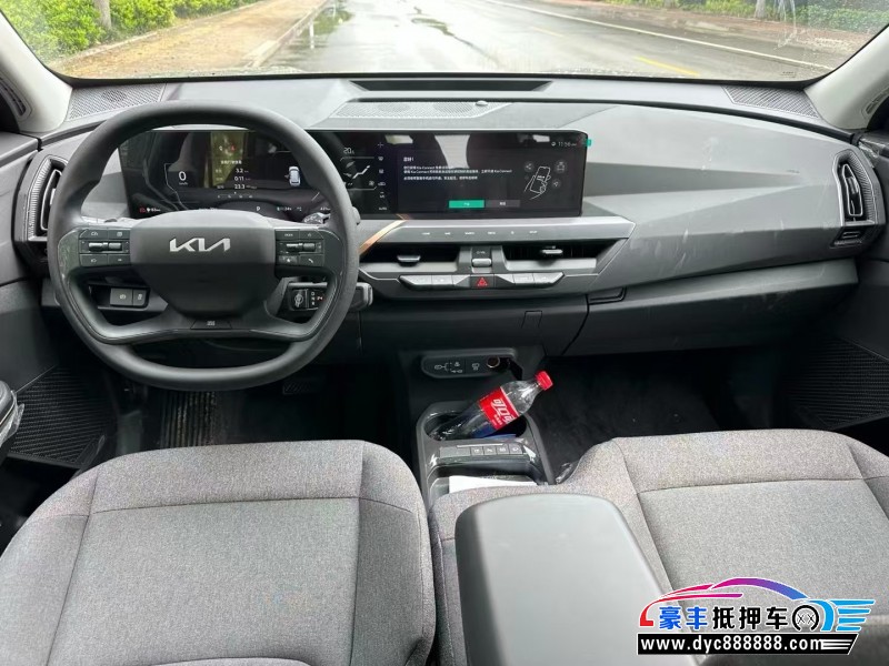 25年起亚EV5轿车抵押车出售