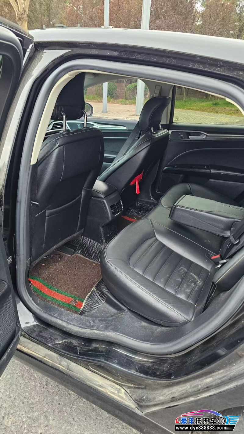 17年福特蒙迪欧轿车抵押车出售