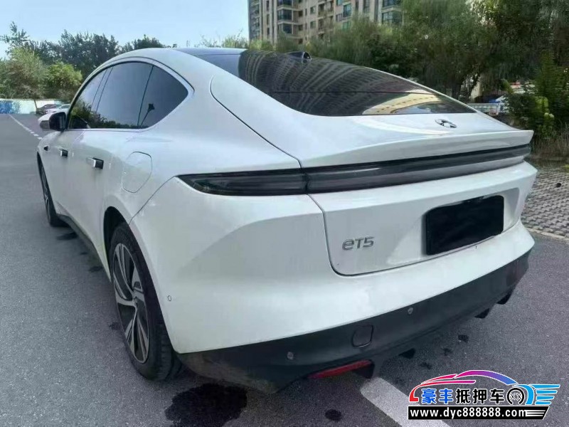 24年蔚来ET5轿车抵押车出售