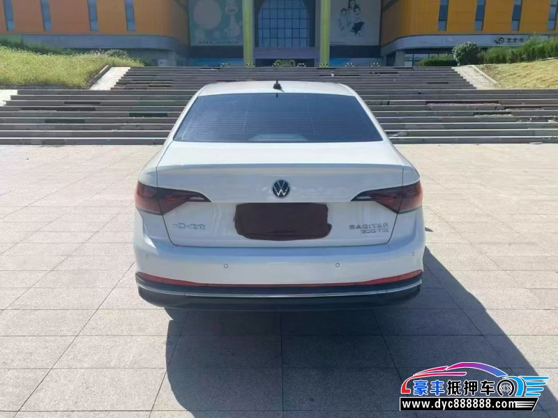 25年大众速腾轿车抵押车出售