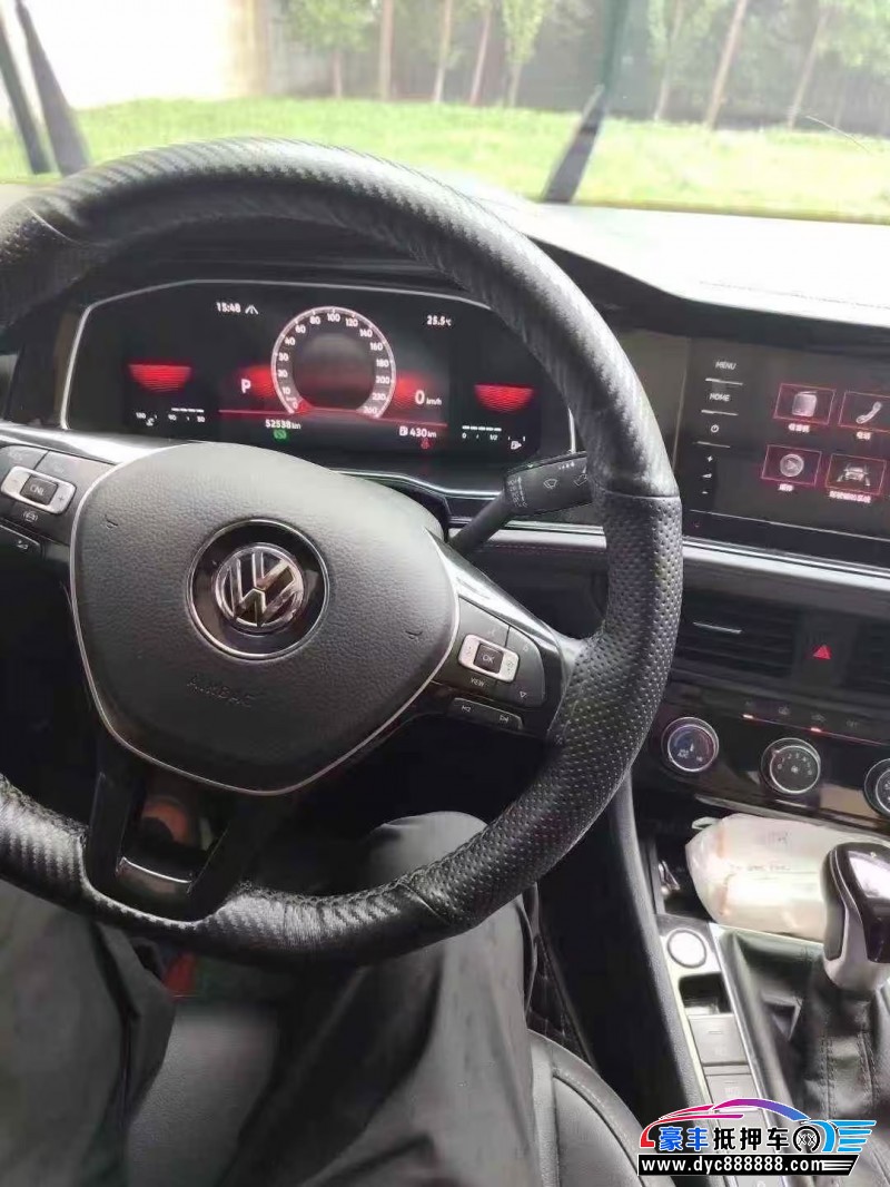 21年大众速腾轿车抵押车出售