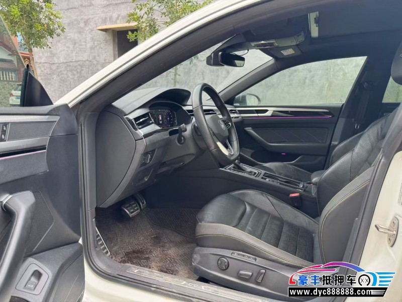 21年大众CC轿车抵押车出售