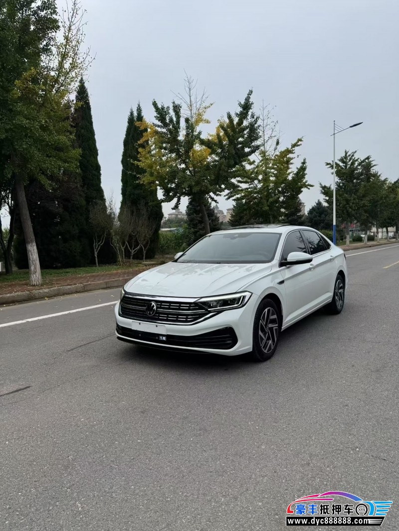 24年大众速腾轿车抵押车出售