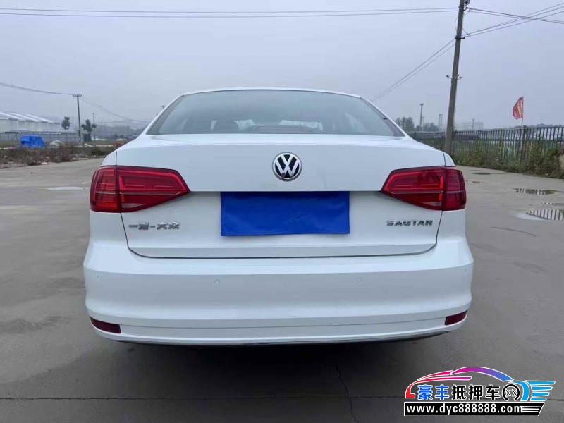 17年大众速腾轿车抵押车出售