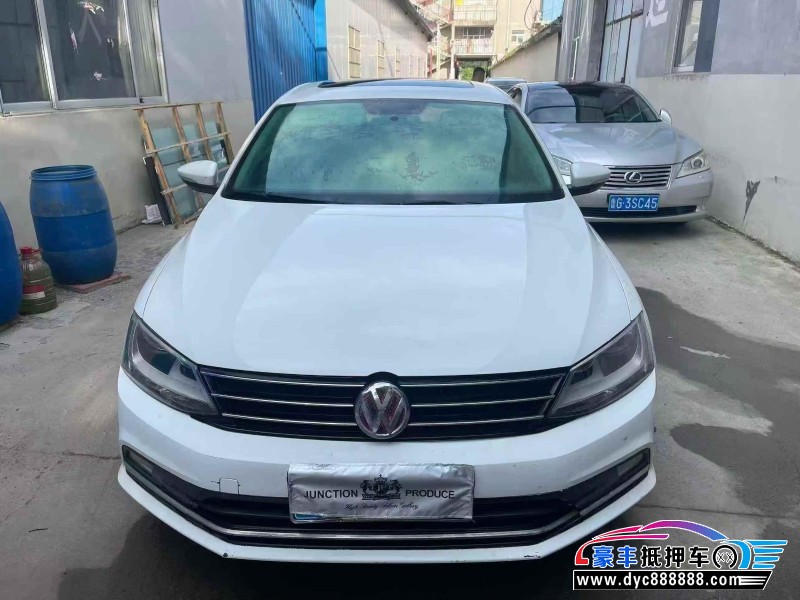 16年大众速腾轿车抵押车出售