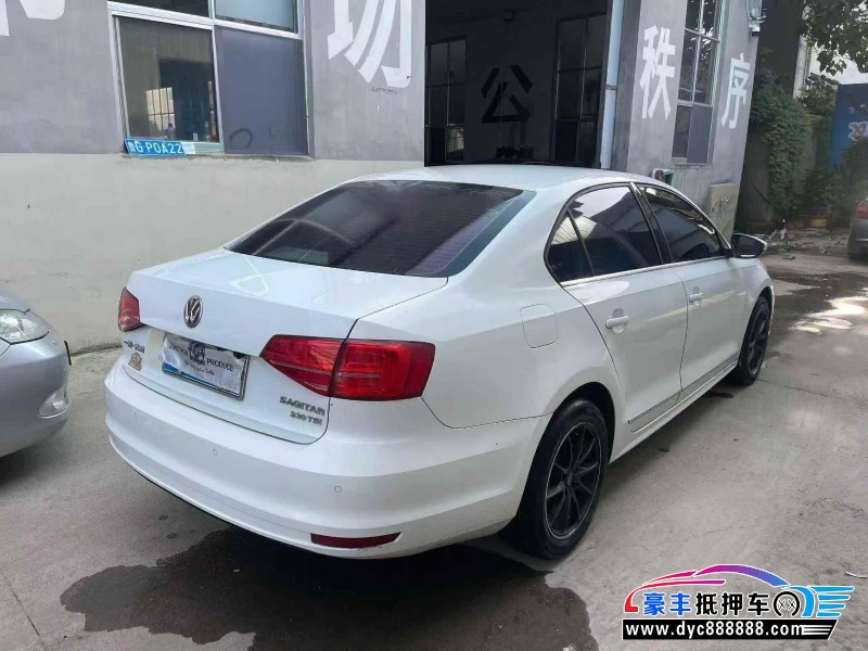 16年大众速腾轿车抵押车出售