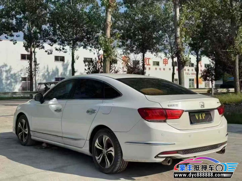 15年本田思铂睿轿车抵押车出售