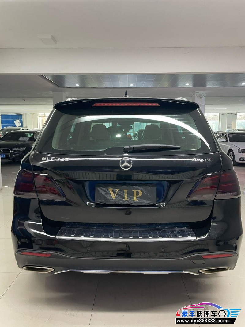 18年奔驰GLE轿车抵押车出售