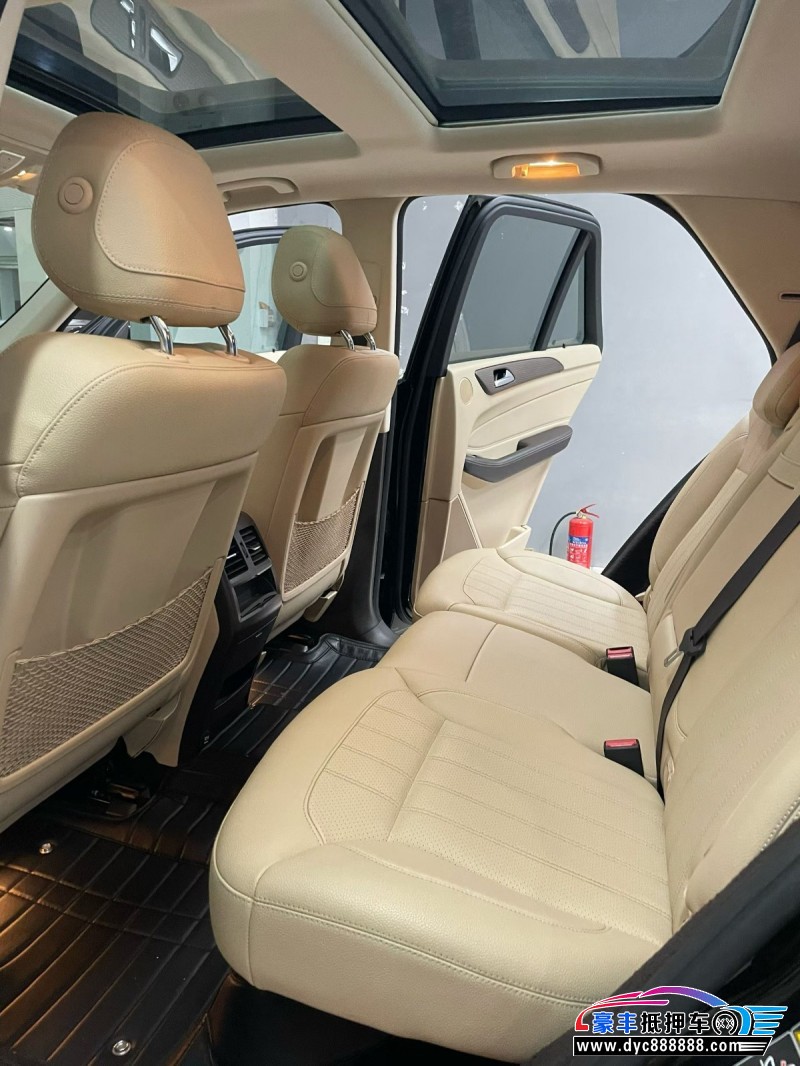 18年奔驰GLE轿车抵押车出售